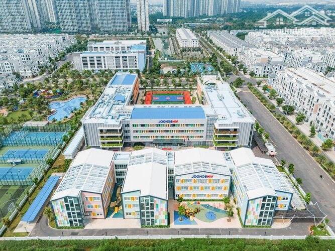 Hình ảnh Em xin cập nhật thêm giỏ hàng cho thuê tại khu vực vinhomes grand park 0