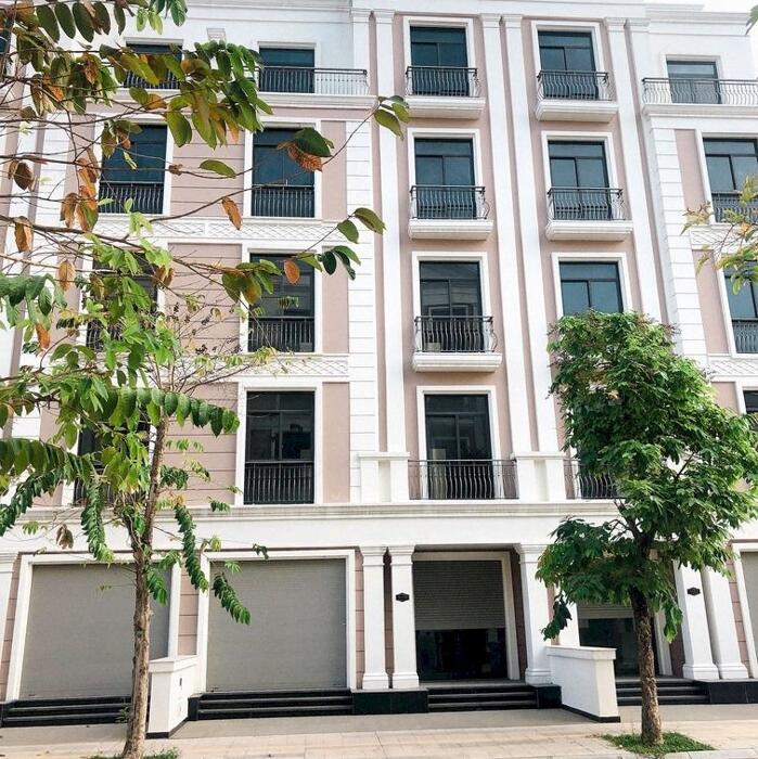 Hình ảnh Em xin cập nhật thêm giỏ hàng cho thuê tại khu vực vinhomes grand park 1