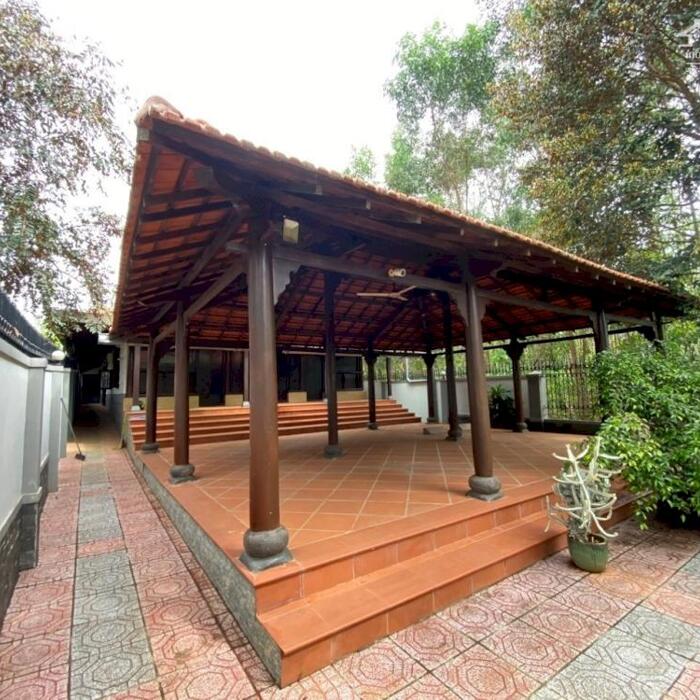 Hình ảnh Chính chủ bán căn nhà biệt thự vườn tại TP Bà Rịa, 720m2 thổ cư 360m2. SHR ngay nút giao Cao Tốc 0