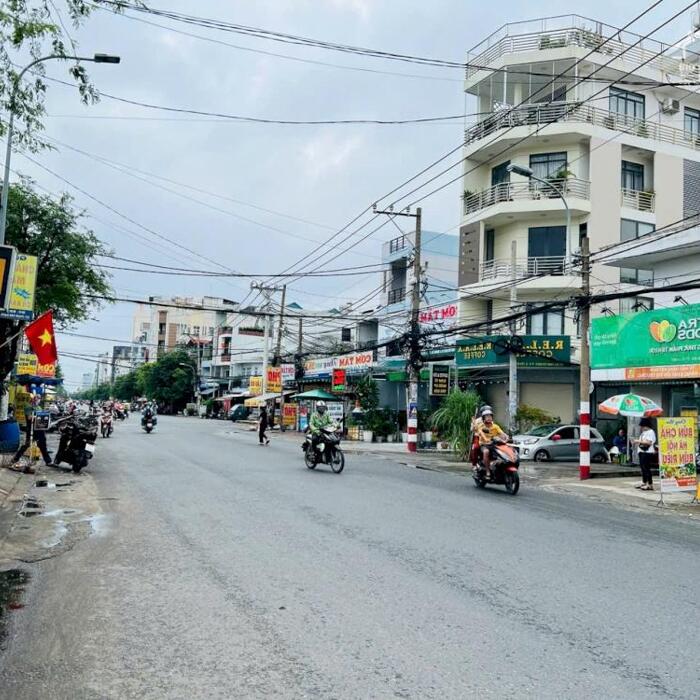 Hình ảnh Mặt tiền đường 2 chiều, rộng 30m - Phạm Văn Bạch, Tân Bình, Hồ Chí Minh 6 tầng - Chỉ 15 tỷ 0