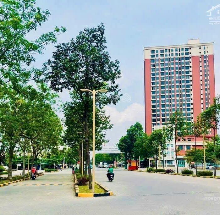 Hình ảnh Bán căn hộ Viva Plaza, quận 7, nhận nhà ở ngay, giá: 2,498 tỷ/ 55m2/2PN/1WC. Sổ hồng trao tay. 1