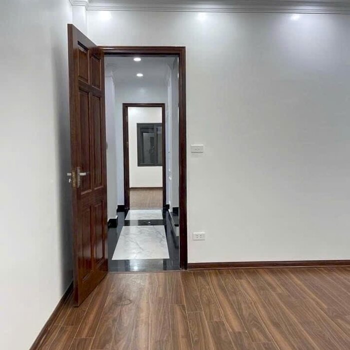 Hình ảnh Bán Nhà Linh Đàm 55m2 Xây 5 Tầng, Oto Gần Giá 6 Tỷ 2