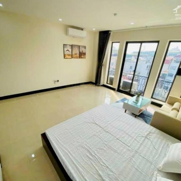 Hình ảnh Bán tòa CHDV Lê Thanh Nghị 160m2, Ngõ ô tô tải, doanh thu đỉnh 3