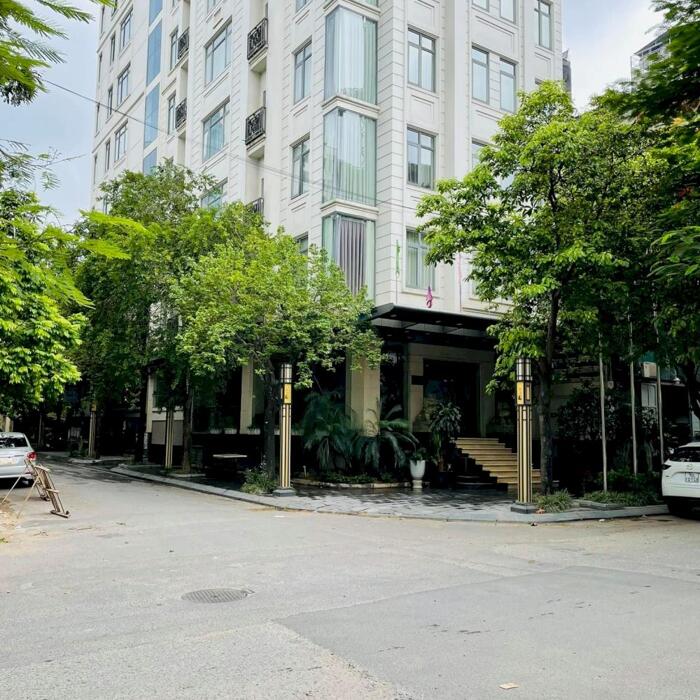 Hình ảnh Bán tòa Building phố Trần Thái Tông, lô góc, 200m2 9 tầng tuyệt đẹp 0