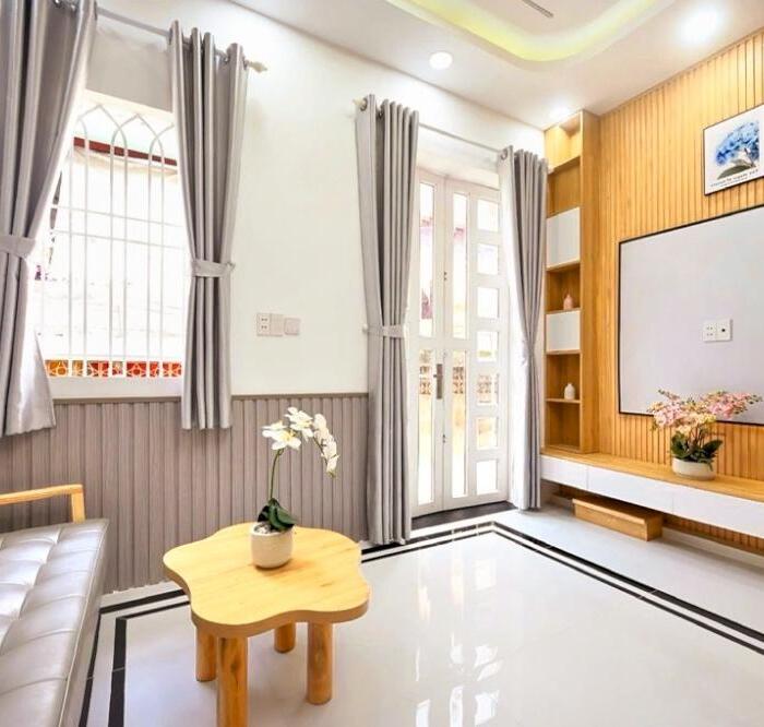 Hình ảnh Bán Nhà Lê Đức Thọ Ngang 4m Chỉ Hơn 3ty DTSD lên đến 78m2 2