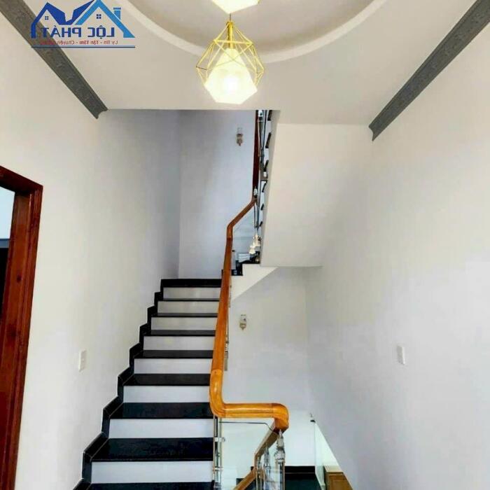 Hình ảnh Ban Biệt Thự Phường BỬU LONG dt 151m2 Bien Hoa Dong Nai gia 14 ty 6