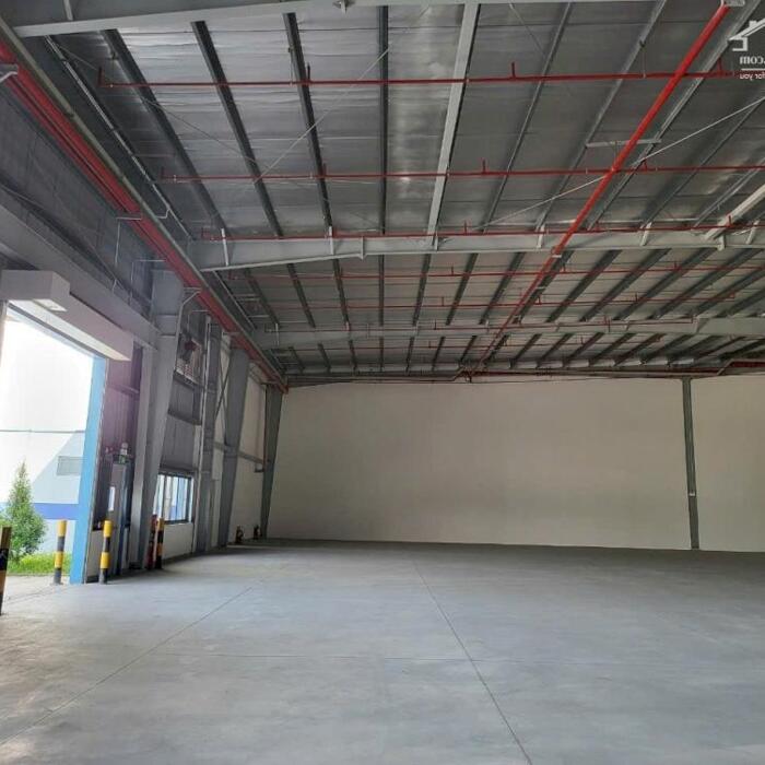 Hình ảnh Cho thuê 2400m2 xưởng mới trong KCN tại Long Thành, Đồng Nai, giá: 270 triệu, SX đa N.Nghề 3