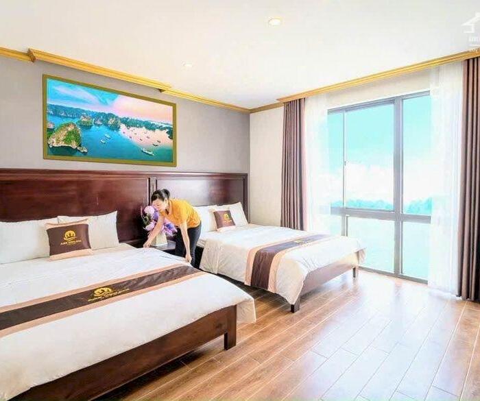 Hình ảnh Gia đình cần bán Khách Sạn 8 tầng View Biển 45 Phòng KD, Gần Bãi Tắm Cột 8, Hồng Hà, Tp. Hạ Long 3