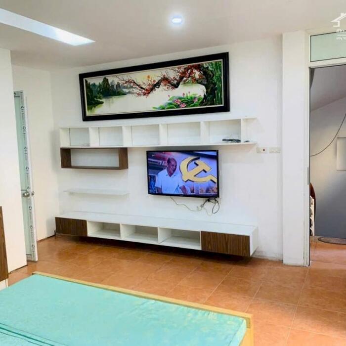 Hình ảnh cho thuê CCMN ngõ 110 Trần Duy Hưng, 70m 2 phòng ngủ, đủ đồ 8 triệu 3