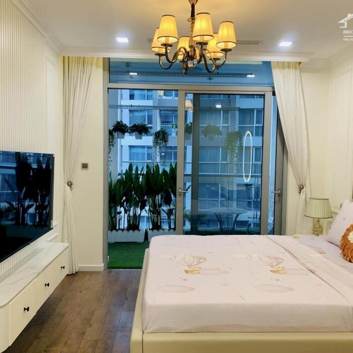 Hình ảnh Căn hộ 3PN, 2WC, DT 116m2, tầng 32 Vinhomes Central Park Tân Cảng khu Landmark 81 13