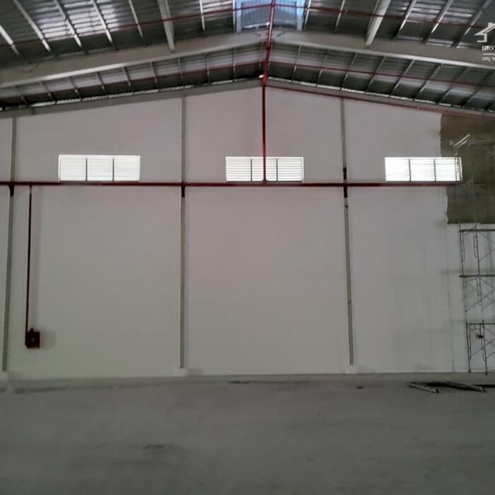 Hình ảnh Cho thuê 2800m2 XƯỞNG 100% mới Tân Uyên KCN VSIP 2 Gía : 220 triệu/thg , PCCC tự động , đường cont 3