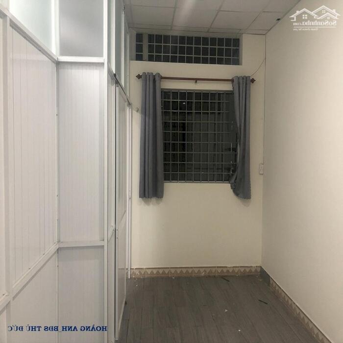 Hình ảnh Bán nhà sổ hồng riêng HXH thông đường Tây Hòa, Quận 9 _ Nhà C.4- 2 pn _ 62 m2 ( 4.4 x 15 ). 3