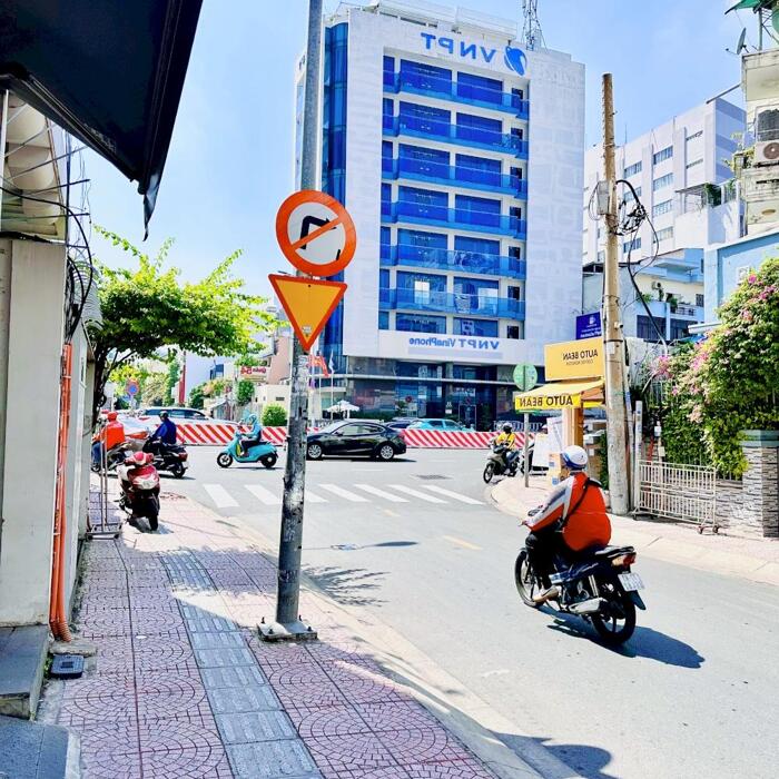 Hình ảnh Cho Thuê Nhà: 63 Mai Thị Lựu - Phường Đakao - Quận 1 2