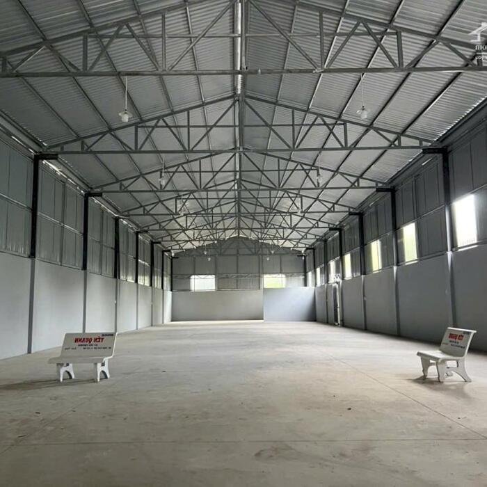 Hình ảnh Cho thuê kho xưởng bãi 660m² kho xây dựng 500m² mặt tiền đường gần khu công nghiệp Trà Nóc, Q. Bình Thuỷ, TP. Cần Thơ, thuê 25 triệu/ tháng (buông thuế) 2