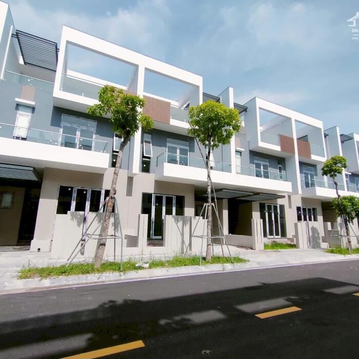 Hình ảnh Shophouse/Nhà liền kề 3 tầng - Trục đường Hoàng Quốc Việt 26m 7