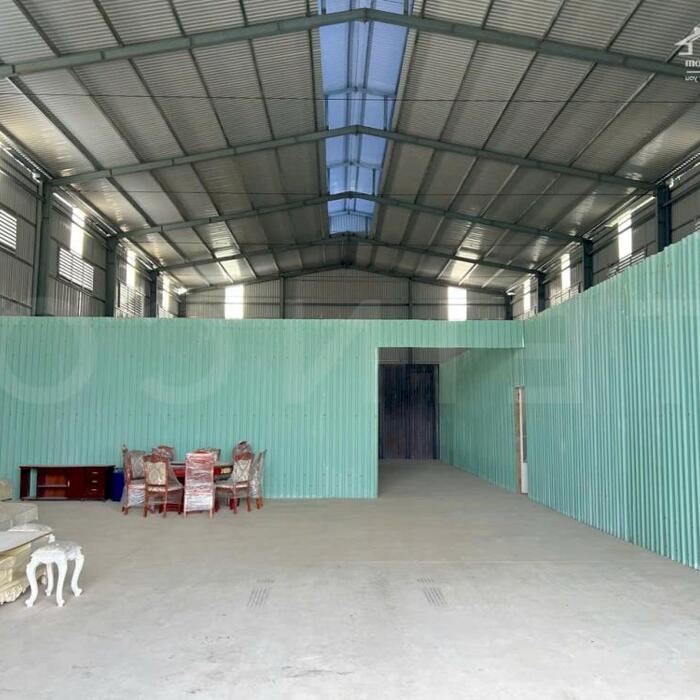 Hình ảnh Cho thuê kho xưởng 630m² đường Quốc Lộ 1A, X. Tân Hạnh, H. Long Hồ, TP. Vĩnh Long, lộ Container, thuê 33 triệu/ tháng (bao gồm VAT) (các vách ngăn tạm được tháo dỡ) 2