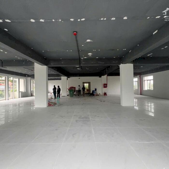 Hình ảnh Cho thuê sàn Nguyễn Cơ Thạch, 310-390m², giá từ 130-140 triệu, hợp đồng dài hạn 9