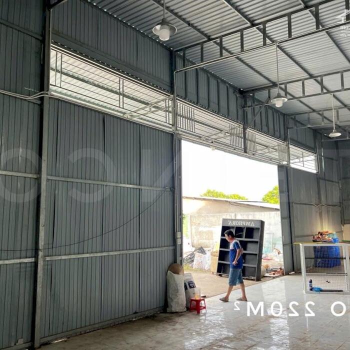 Hình ảnh Cho thuê kho xưởng bãi 1.000m² có 2 kho xây dựng 300m² có điện 3 pha, gần cầu Bình Thuỷ của Nguyễn Văn Linh, P. Long Tuyền, Q. Bình Thuỷ, TP. Cần Thơ, thuê 12 triệu/ tháng 8