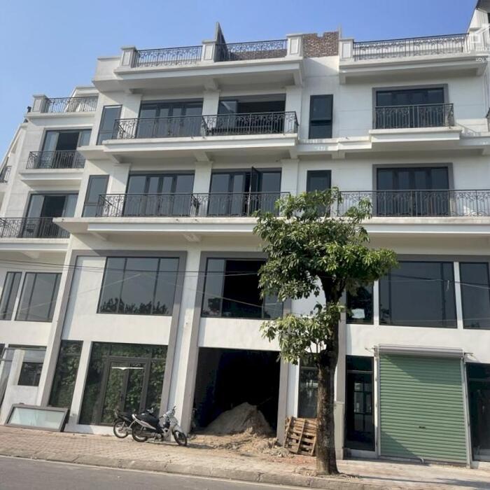 Hình ảnh Bán căn shophouse Metropolitan mặt đường 25m Nguyễn Mậu Tài, trước nhà là hồ thoáng đãng 7