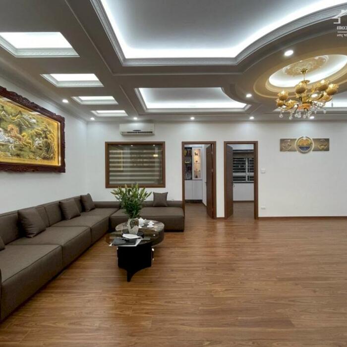 Hình ảnh Bán căn hộ 3 phòng ngủ, 105m2, Hacisco 107 Nguyễn Chí Thanh, nhà đẹp đủ đồ, giá 7.5 tỷ sổ đỏ chính chủ. 0