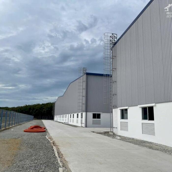 Hình ảnh Cho Thuê 4.700m2 Nhà Xưởng Mới 100% Trong KCN Bến Cát Bình Dương 0