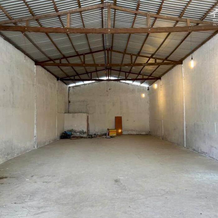 Hình ảnh Cho thuê kho xưởng 200m² mặt tiền ngang 8m đường Hoàng Quốc Việt, P. An Bình, Q. Ninh Kiều, TP. Cần Thơ, có điện 3 pha, thuê 14 triệu/ tháng 0