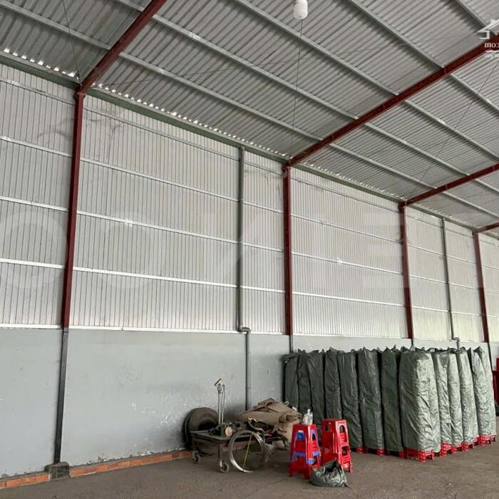 Hình ảnh Cho thuê kho xưởng 826m² đường cặp Quốc Lộ 1A, Q. Cái Răng, TP. Cần Thơ, thuê 25 triệu/ tháng 1