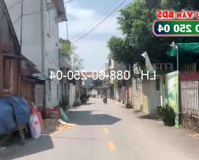 Hình ảnh Bán đất trường yên giá rẻ, gần chợ , cách QL6 khoảng 1 km toàn đường ô tô tải, diện tích 189m² mặt tiền rộng 3