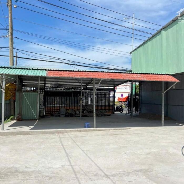 Hình ảnh Cho thuê mặt bằng kho bãi 310m² mặt tiền ngang 12m đường Quốc Lộ 91B Nguyễn Văn Linh gần trung tâm, P. Long Tuyền, Q. Bình Thuỷ, TP. Cần Thơ, lộ Container, thuê 12 triệu/ tháng 0