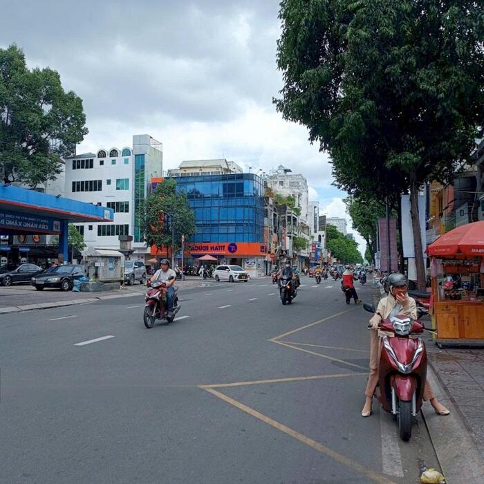 Hình ảnh Bán Nhà Mặt Tiền Số: 160A Võ Thị Sáu, Phường Võ Thị Sáu, Quận 3. Ngay Đường Hai Bà Trưng 2