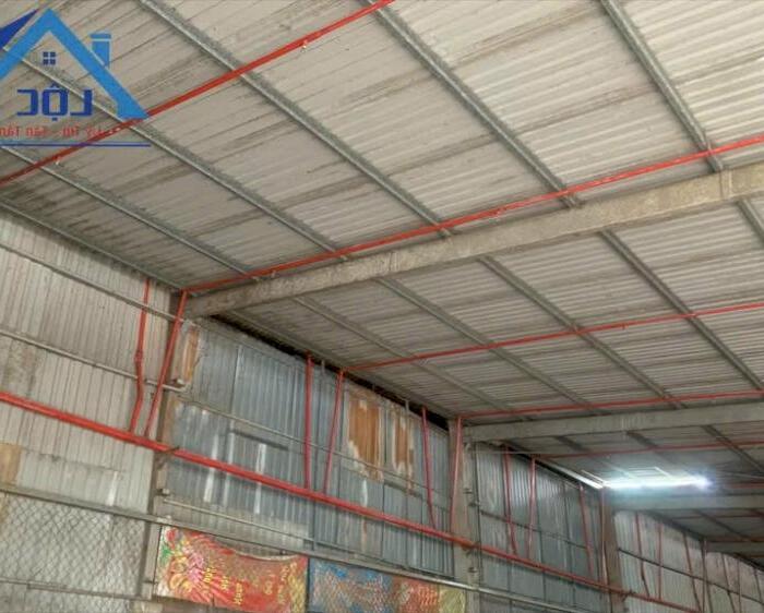 Hình ảnh Cho thuê kho 900m2 giá 32 triệu/tháng. Biên Hòa-Đồng Nai 3