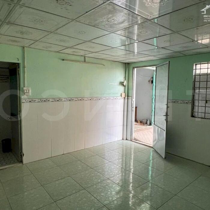 Hình ảnh Cho thuê kho xưởng 170m² có điện 3 pha, trong cụm kho đường Quốc Lộ 1A, P. Ba Láng, Q. Cái Răng, TP. Cần Thơ, lộ Container, thuê 10 triệu/ tháng 4