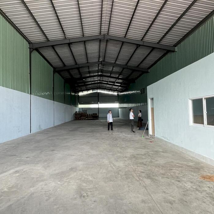 Hình ảnh XƯỞNG CHO THUÊ 550m2 CÓ PCCC XƯỞNG CAO ĐẸP GIÁ CHỈ 32tr TẠI THUẬN AN 3