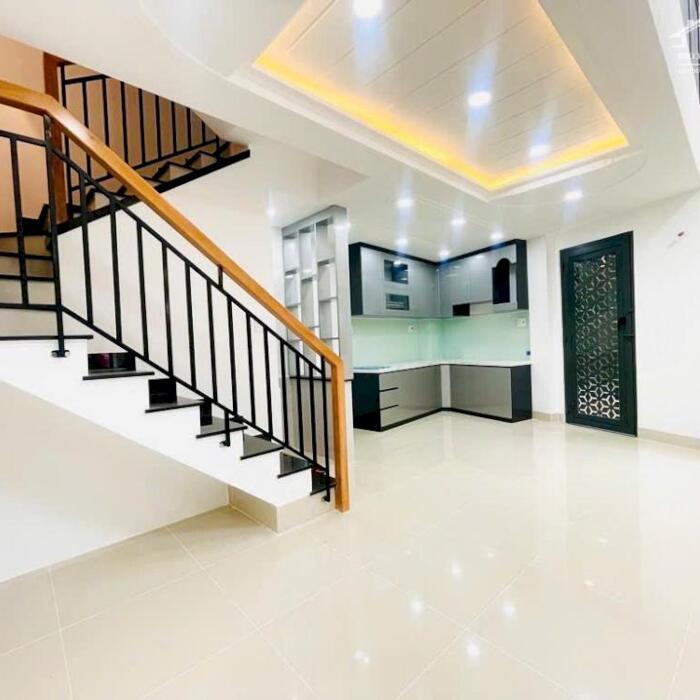 Hình ảnh Nhà 4 tầng xây mới, 40m2, 4PN HXH đường Hoàng Hoa Thám 0