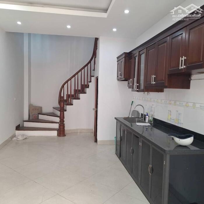 Hình ảnh LÔ GÓC NGÕ XUÂN ĐỈNH - BẮC TỪ LIÊM - 31M2 - 6 TẦNG - 8.X TỶ 0