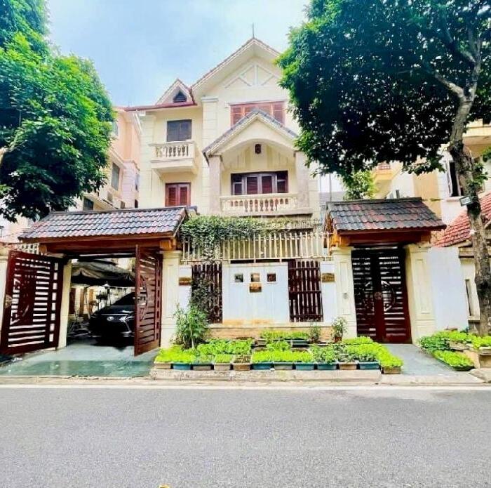 Hình ảnh Bán BT Vip Linh Đàm - Vị trí đắc địa - Đẳng cấp - Diện tích to - Giá rẻ - Chủ nhiệt bán - GD ngay 5