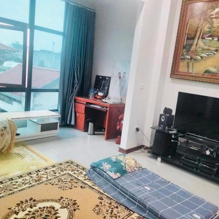 Hình ảnh Cấn Bán Gấp Nhà Hoàng Văn Thái,Thanh Xuân 51M2, 6 Tầng Thang Máy, Ô Tô Đỗ Cửa 3