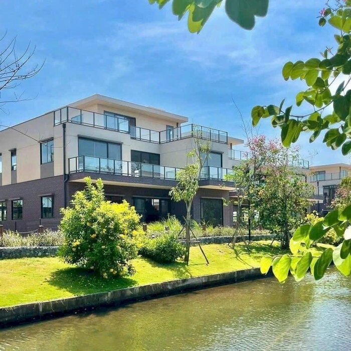 Hình ảnh Bán Nhà phố, biệt thự , tiện ích du thuyền nội khu, view sông Waterpoint Nam Long, imizumi chỉ bằng hía 1/2 eco retreat 25