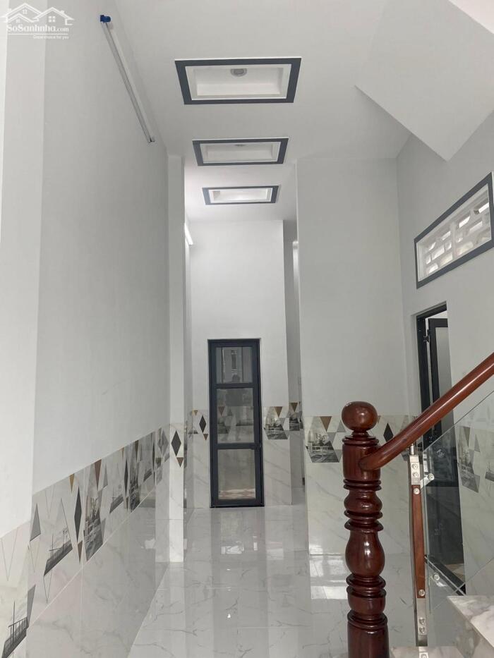 Hình ảnh Bán nhà lầu mới xây kdc quận ninh kiều giá chưa tới 2,6 tỷ 2
