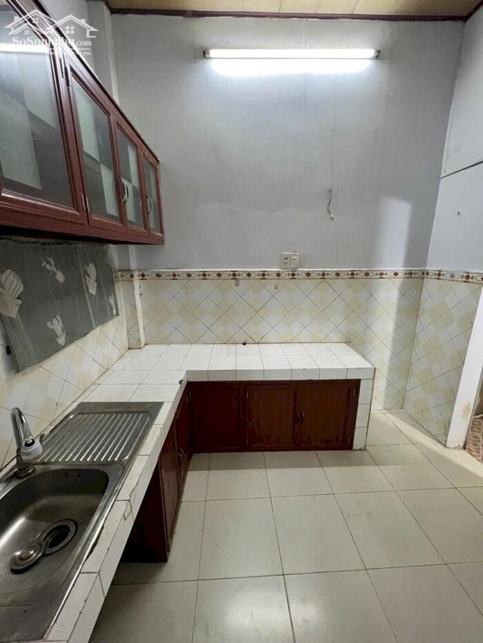 Hình ảnh 25m2 Lê Văn Phan, hẻm thông, 1/ gần mặt tiền, 2ty98 4