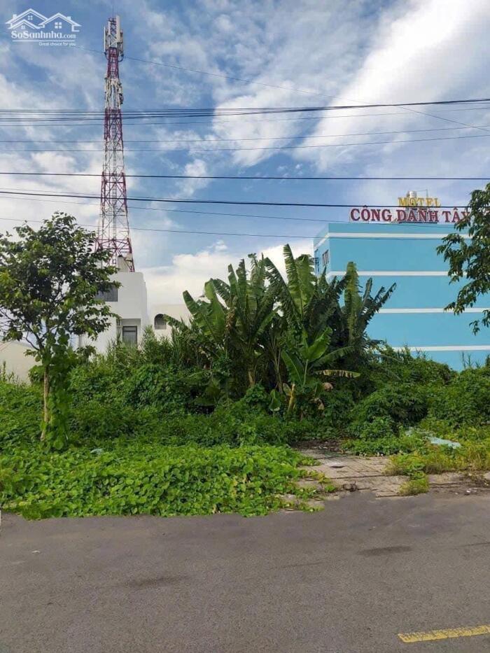 Hình ảnh Bán nền đường số 9 ngang trường FPT nguyễn văn cừ 1