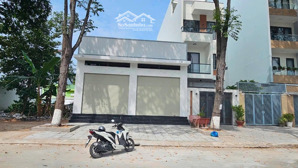 văn phòng cho thuê mới toanh - xây dựng kiên cố- 180m2 - mặt tiền đường a1 lý thái tổ - kinh doanh