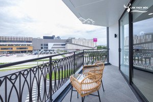 bán căn shophouse đối diện aeon mall huế