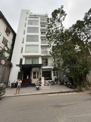bán nhà mặt phố tô ngọc vân - tây hồ: - diện tích: 150/200m2 - mặt tiền: 13m
- 9 tầng - thiết kế.