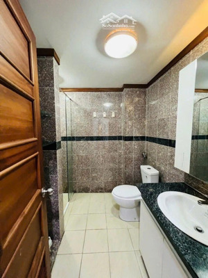 cho thuê căn hộ 94m2 2 pn hoàng anh gia lai, tầng cao nhất, view hồ thạc gián, đầy đủ tiện nghi