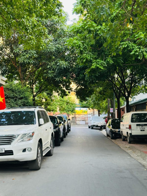 có 1 không 2 - vip thái hà, đống đa, kinh doanh ra lộc, cực thoáng sáng, tặng full nội thất ở ngay