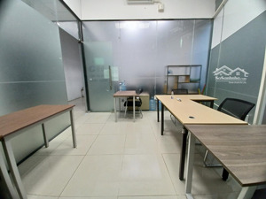 văn phòng cực rẻ 20m2 tại topaz city, quận 8 (full nội thất và dịch vụ)