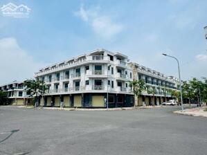 Giá 7.89 tỷ.Bán nhà 1 trệt 3 lầu góc 2 mặt tiền đường E6-F5 vị trí đẹp nhất khu Bửu Long 3