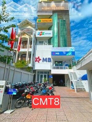 Cho thuê tòa nhà văn phòng mặt tiền đường lớn