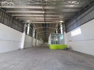  CHO THUÊ KHO, NHÀ XƯỞNG 370M² - NGAY MẶT TIỀN QUỐC LỘ 1A - CHỈ 17 TRIỆU/THÁNG! 